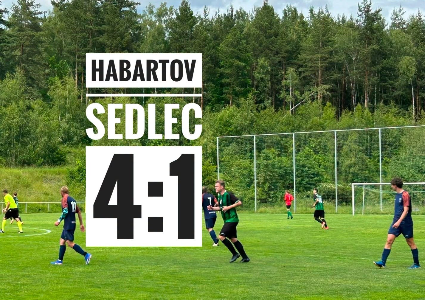 𝗛𝗮𝗯𝗮𝗿𝘁𝗼𝘃 - 𝗞𝗦𝗡𝗣 𝗦𝗲𝗱𝗹𝗲𝗰 4:1 (4:0) Branky: Mitterpach, Hirsch, Majka, Tancl - Diro. 6. 6. 2026• muži • 7. liga Sestava Sedlec: Daniel Strýček, 4. Maikel Miko, 5. Marek Horváth, 6. Šimon Chlapovič, 7. David Štěpán [K], 10. Daniel Diro, 12. Majd Kansou, 14. Josef Kapr, 17. Philippe Prečan, 19. Vojtěch Ranš, 21. Kryštof Kornatovský . Náhradníci: 2. Štěpán Oncirk, 9. Josef Kvak, 11. David Košinár, 15. Matyáš Jícha.  O osudu celého zápasu rozhodlo úvodních 45 minut, ve kterých domácí Baník dominoval a vypracoval si čtyřbrankový náskok. Ve 12. minutě po rohovém kopu domácích na první tyč propadl míč do sítě – 1:0. Standardní situaci v 15. minutě domácí využili, když dobíhající Tomáš Hirsch zvýšil na 2:0. Sedlec působil odevzdaně, chyběl mu pohyb i kreativní nápad. Ve 28. minutě po rychlém rozehrání od domácího brankáře stačily Habartovu pouhé tři doteky k tomu, aby se Ondřej Majka ocitl v zakončení a upravil na 3:0. Před odchodem do šaten ještě Habartov rozebral domácí unavenou obranu Sedlece znovu - 4:0  Do druhého poločasu Sedlec vstoupil aktivně a obraz hry se změnil. V 68. minutě. Daniel Diro si všiml vyběhnutého brankáře Habartova a ze vzdálenosti zhruba 7 metrů za polovinou hřiště ho překvapil nádherným dalekonosným obloučkem - 4:1.  Pak už si Habartov po suverénním prvním poločase dokráčel pro zasloužené vítězství.